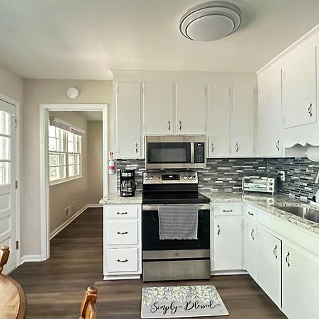 Serene Landing Place Near Downtown Cary Εξωτερικό φωτογραφία